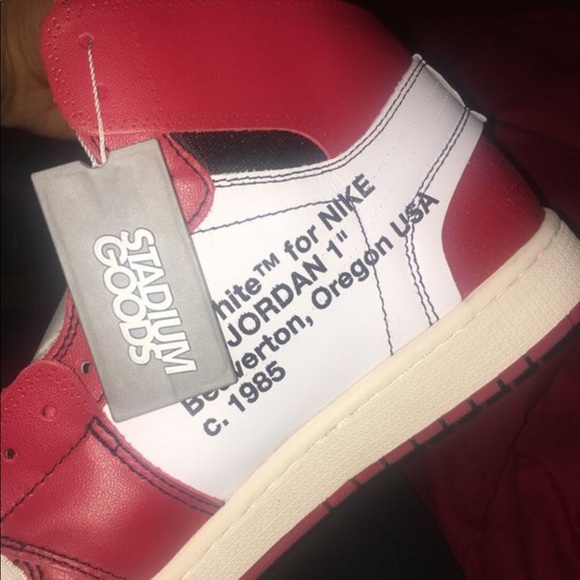 Off White Jordan 1 Chicago (Size 14) - Picture 6 of 7
